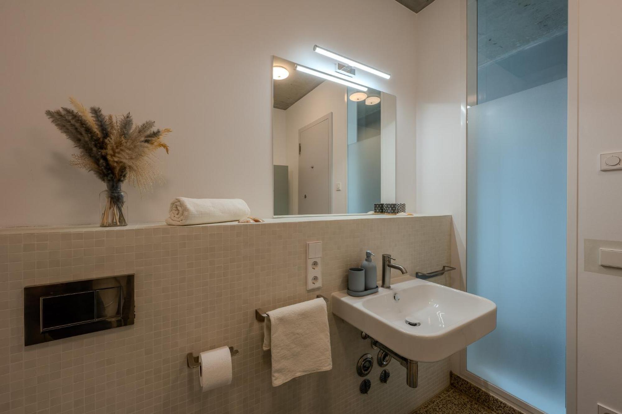 Marina Maisonette Seeblick Mit Pool Und Sauna 바트 자로 외부 사진